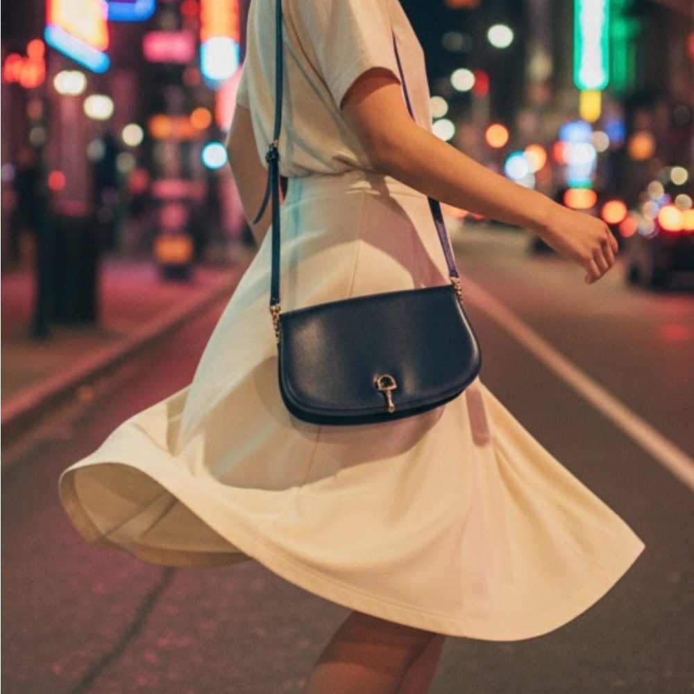 Gucci Navy Leather Crossbody Saddle Bag with Gold Hardware